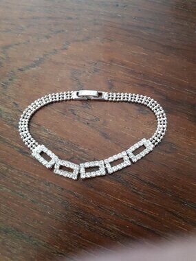 Bracelet - Very Sparkly!